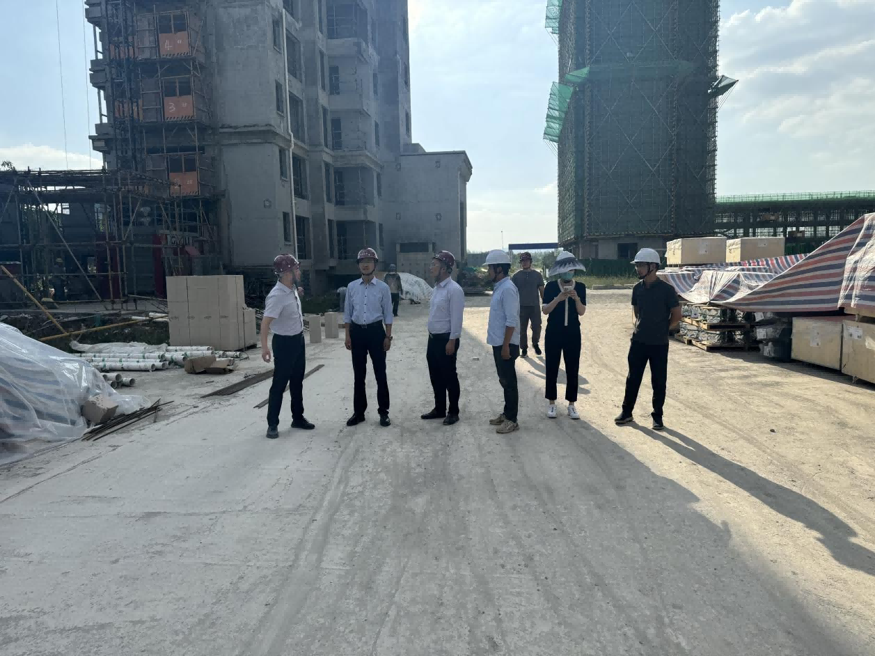 市文旅集团党委书记、董事长张雷率队开展国庆节前在建项目清静检查