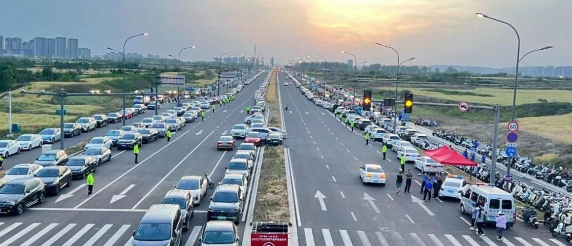 “金融卫士”坚守岗位 护航滁州沐日平安